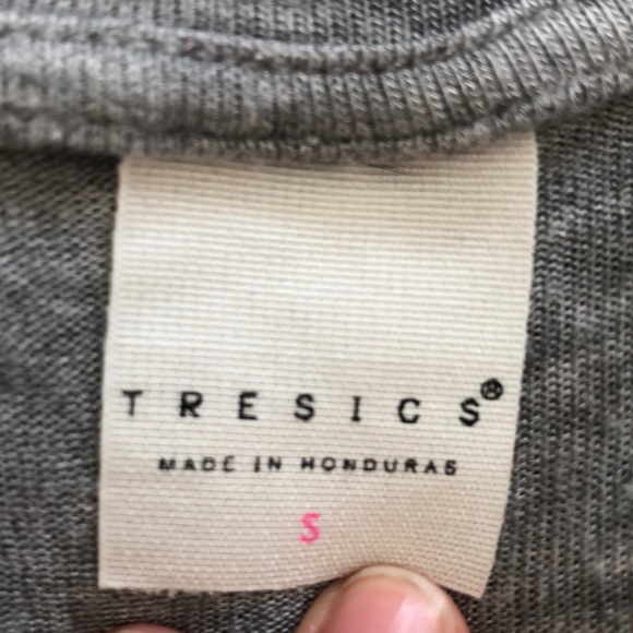 Tresics Grey Top - Picture 4 of 5